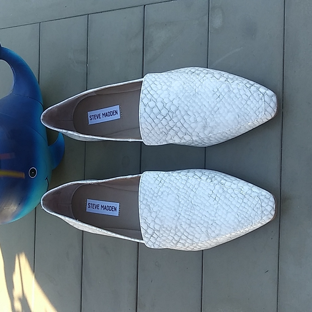 Steve Madden Flats
